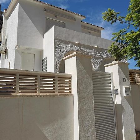 Villa Casa con terreno privado - a 800m de Playa Poniente Benidorm Exterior foto